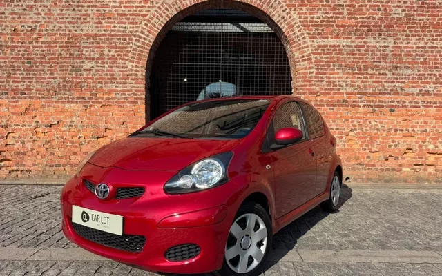 Toyota Aygo 1.0 X-Play+AC+X-Touch