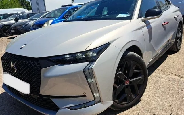 DS DS4 E-Tense Performance Line EAT8