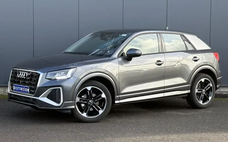 AUDI Q2