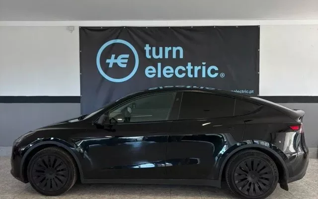 Tesla Model Y Tração Traseira