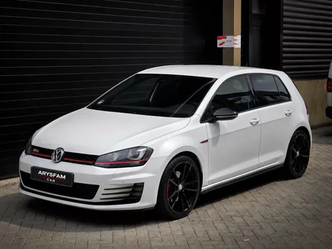 VOLKSWAGEN Golf Golf 2.0 TSI GTI DSG 220