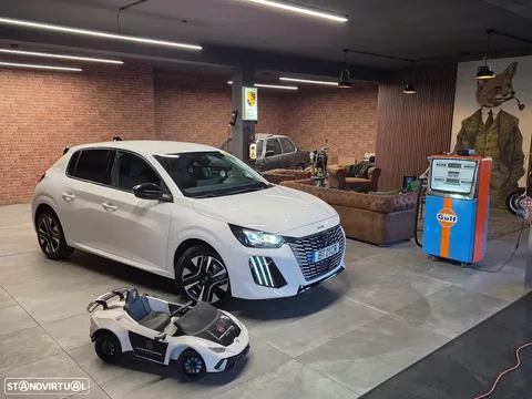 Peugeot 208 1.2 Hybrid Allure e-DCS6