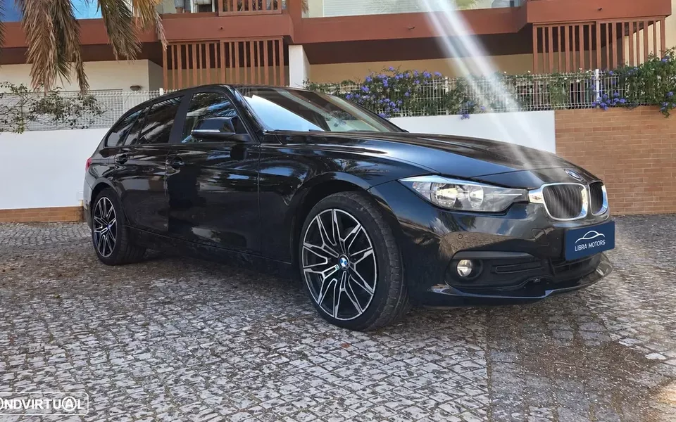 BMW 320 d xDrive Auto