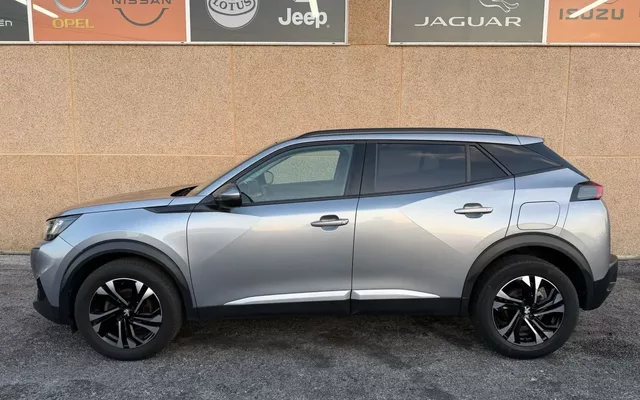 Peugeot 2008 1.2 PureTech Allure Pack