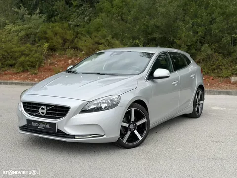 Volvo V40 1.6 D2 Momentum