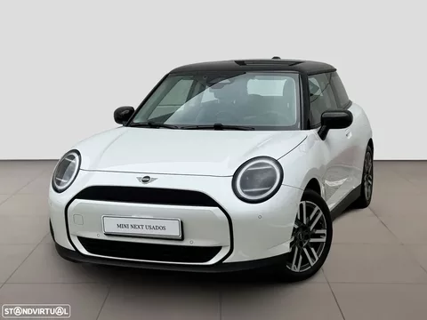 MINI 3 Portas Cooper E Classic S