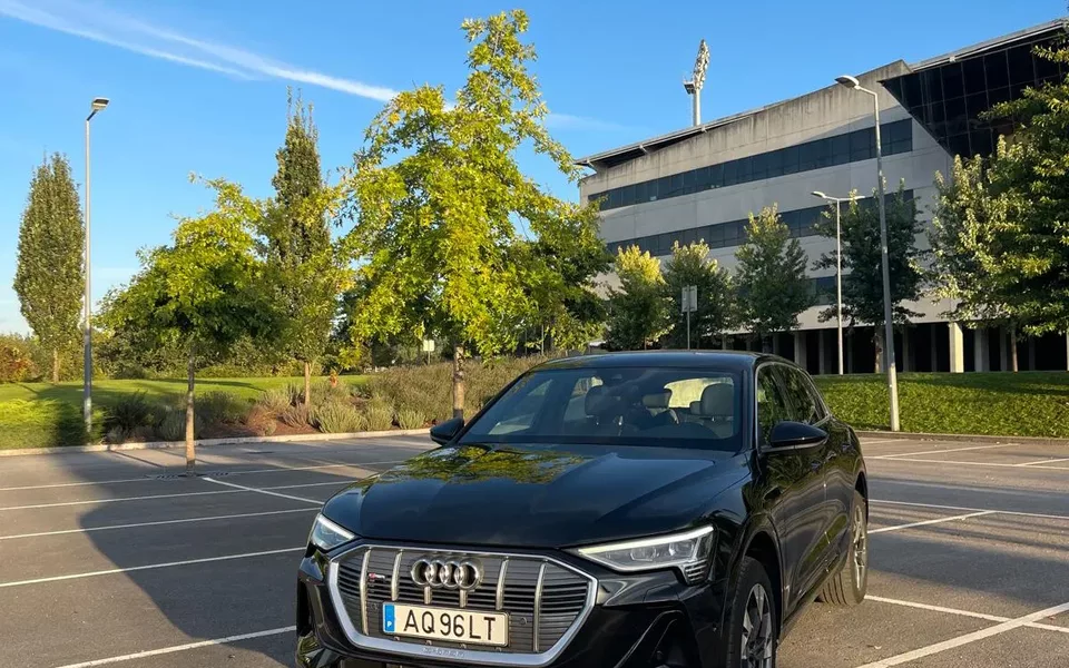 Audi e-tron 55 quattro S line