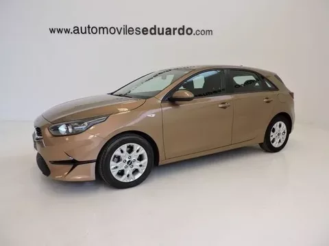 KIA Ceed Ceed 1.0 T-GDI Concept 100