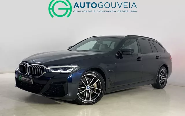 BMW 530 e Pack Desportivo M