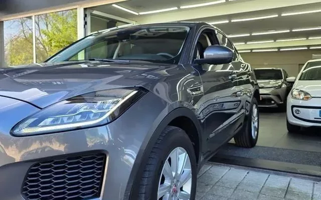 Jaguar E-Pace 2.0 i4D R-Dynamic S