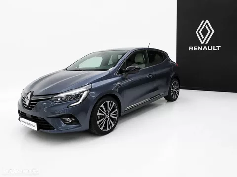Renault Clio 1.6 E-Tech Initiale Paris