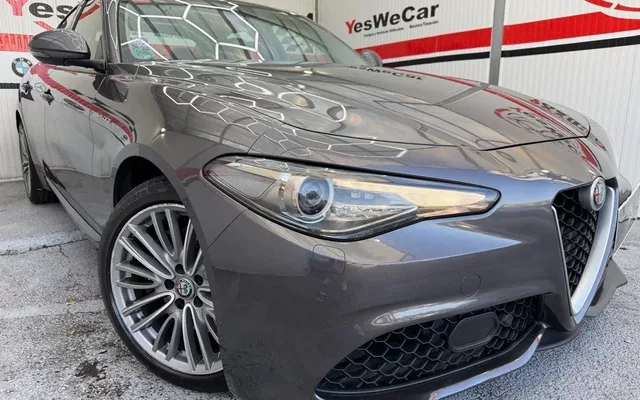 ALFA ROMEO Giulia Giulia 2.0 Veloce Q4 Aut. 280
