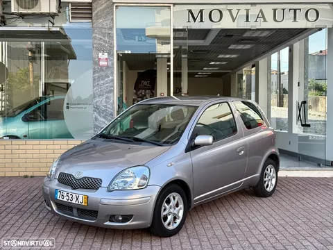 Toyota Yaris 1.0 Sol MMT AC