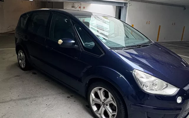 Ford S-Max