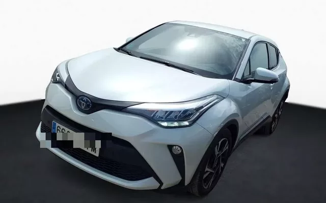 TOYOTA C-HR + 1.8 125H Advance