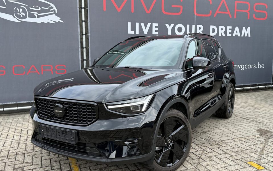 Volvo XC40 B3 Black Edition Automaat