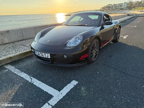 Porsche Cayman 2.7