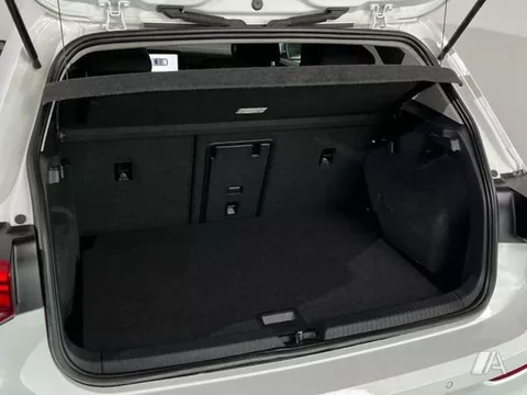 VOLKSWAGEN Golf 1.0 eTSI 81kW (110CV) DSG