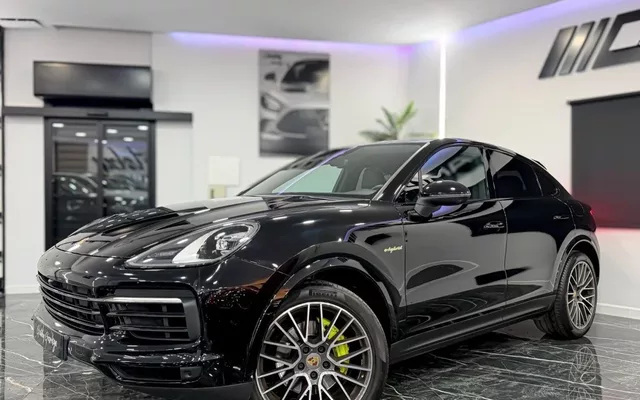 PORSCHE Cayenne Cayenne E-Hybrid Coupé Aut. - 64990€ en Valverde de leganes