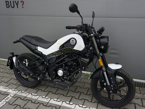 Benelli Leoncino 125