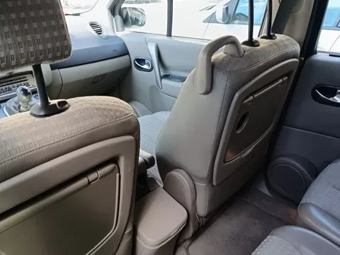 RENAULT Scénic Scénic II 1.5DCI Luxe Privilege 105