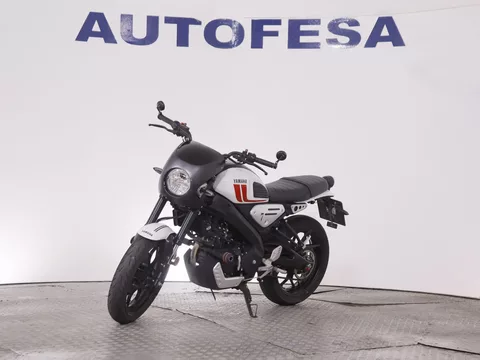 Yamaha XSR 125 XSR MT125 ABS 15CV # FAROS LED,CUPULA,TOPES,ESPEJOS