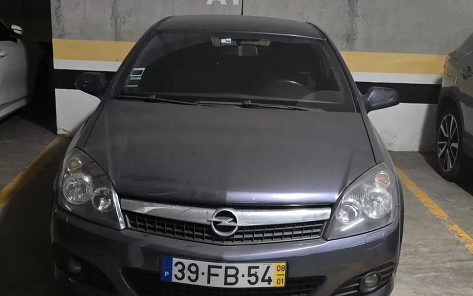 Opel Astra GTC 1.3 CDTi