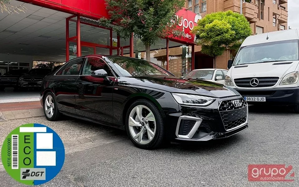 AUDI A4 A4 40 TFSI S line S tronic 150kW