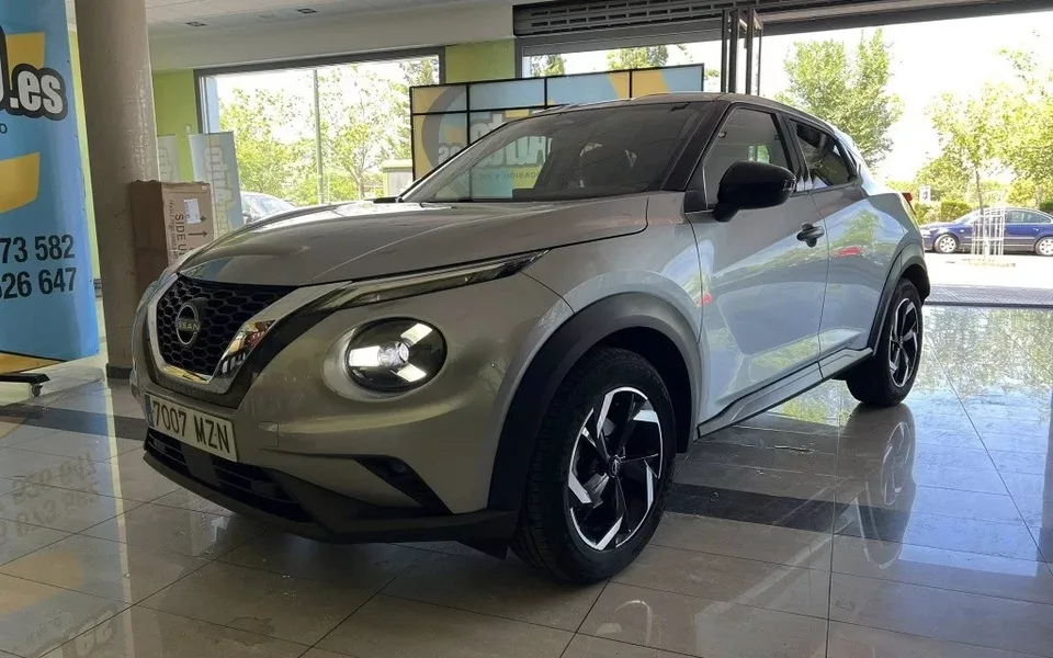 NISSAN Juke Juke 1.0 DIG-T Acenta 4x2 DCT 7 84kW