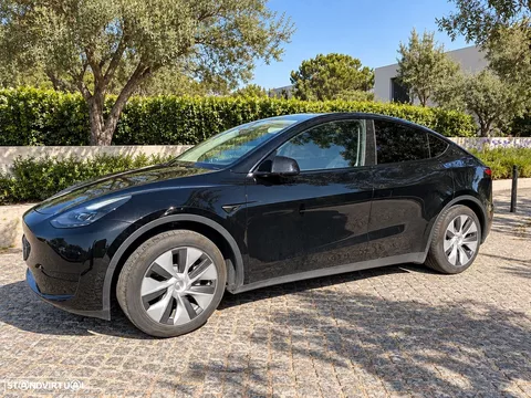 Tesla Model Y Tração Traseira