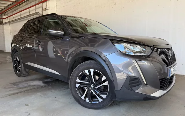 Peugeot 2008 1.5 BlueHDi Allure Pack