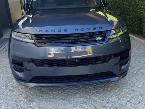Land Rover Range Rover 3.0 P440e LWB HSE