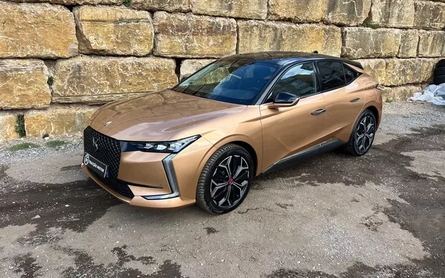 DS DS4 E-Tense Performance Line EAT8