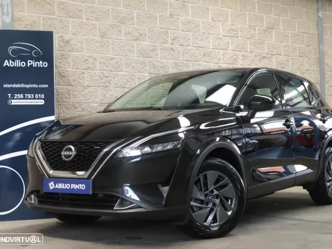 Nissan Qashqai 1.3 DIG-T Premiere Edition
