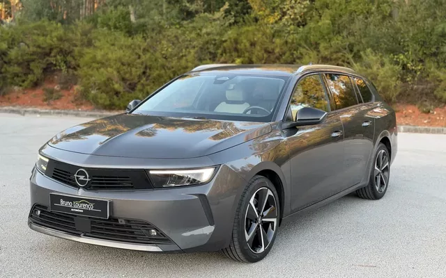 Opel Astra Sports Tourer 1.5 D Elegance