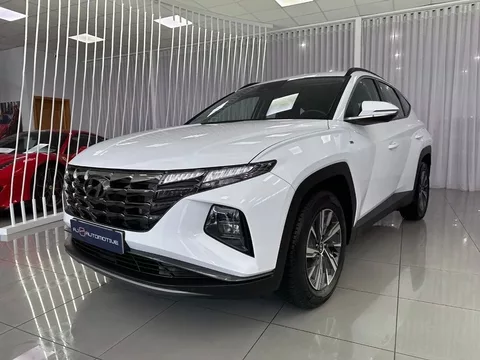 HYUNDAI Tucson Tucson 1.6 TGDI Maxx 4x2 - 23990€ en Utrera