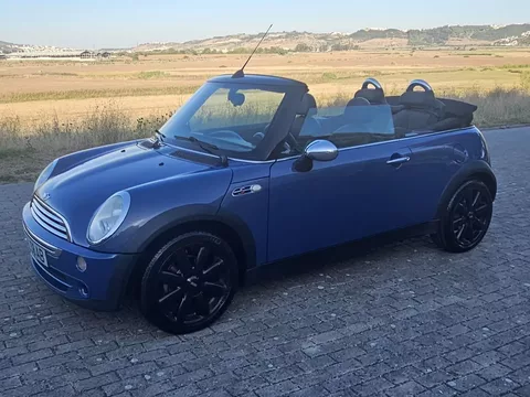 MINI Cabrio Cooper