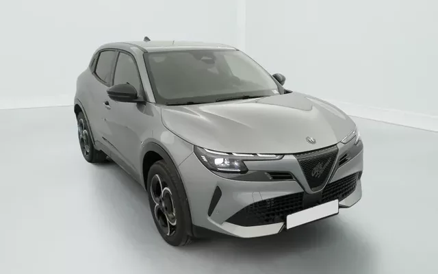 Alfa Romeo Junior 1.2 Ibrida 145 ch e-DCT6 Ti Zéro km immatriculé