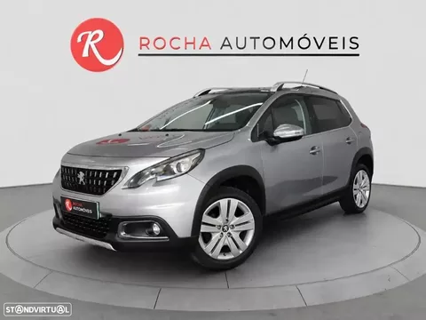 Peugeot 2008 1.2 PureTech Signature