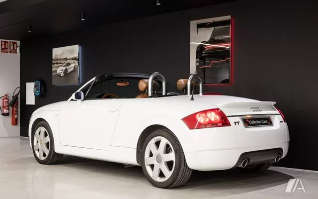 AUDI TT TT Roadster 1.8T quattro 225