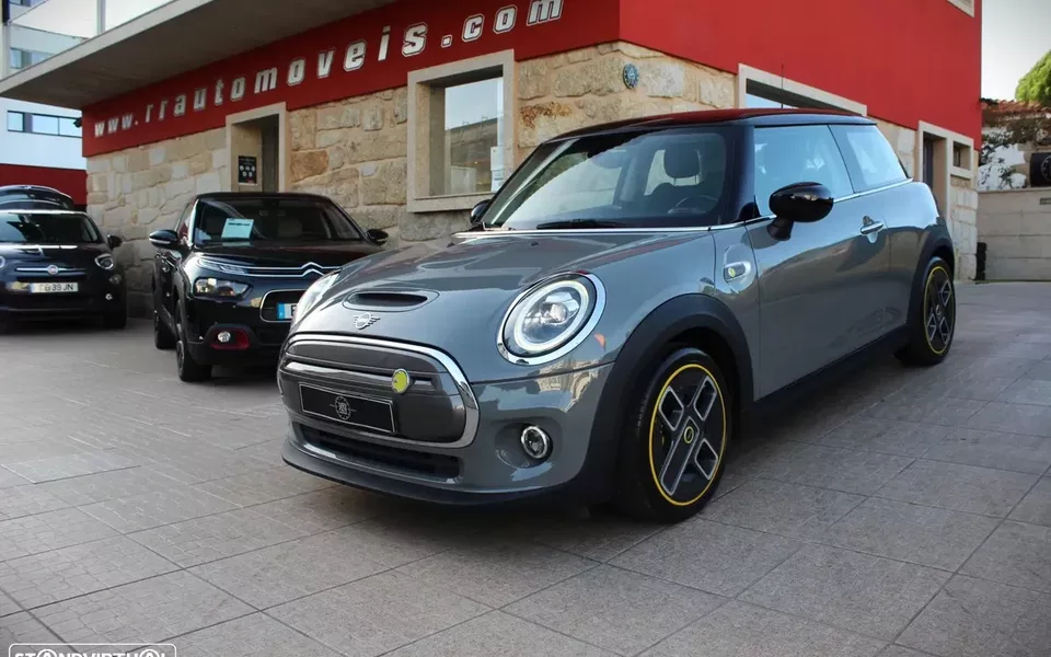MINI 3 Portas