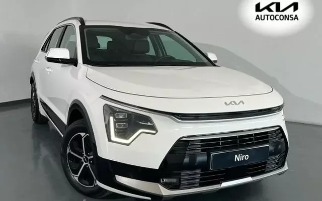 KIA Niro 1.6 GDi HEV 95kW (129CV) Drive