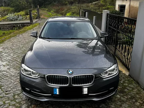 BMW 330