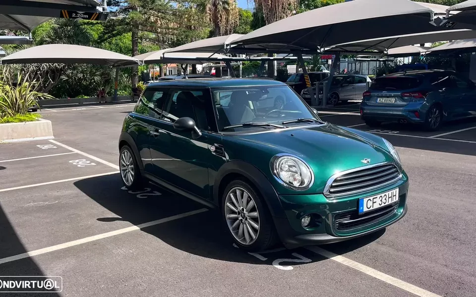 MINI 3 Portas One