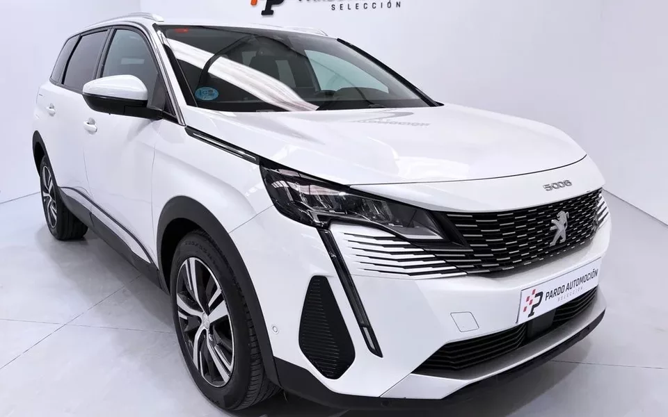 PEUGEOT 5008 1.5 BlueHDi 96kW (130CV) S&S Allure