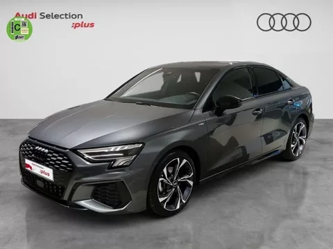 AUDI A3 A3 Sedán TDI S line S tronic 110kW