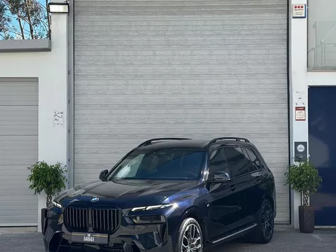 BMW X7