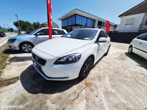 Volvo V40 1.6 D2 Momentum Eco