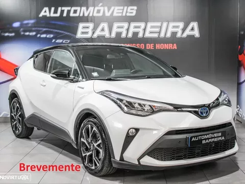 Toyota C-HR 1.8 Hybrid Square Collection