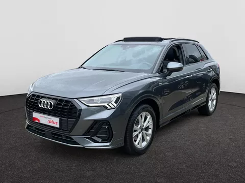 AUDI Q3 S-LINE AUTOMAAT 150PK CAMERA SENSOREN CARPLAY GPS TREKHAAK